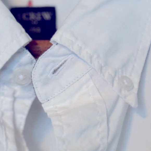 J. Crew Men's Short Sleeve Button Down White Shirt Size XL with Lighthouses - Picture 6 of 9